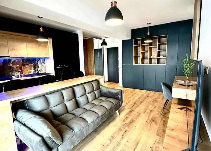 Maieru Q Residence